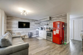 Wildwood Condo Community Pool, Walk to Beach!